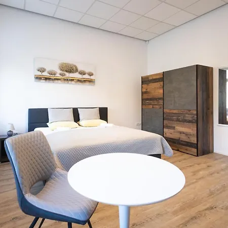 Epicenter - & Terrace Guest house