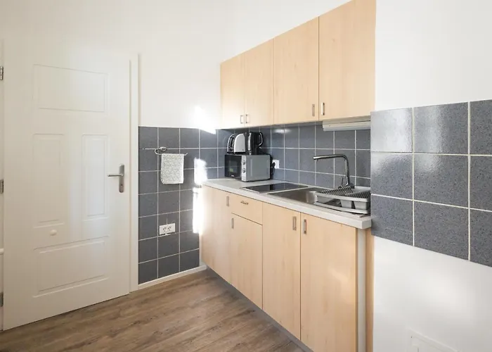 Epicenter - & Terrace 게스트하우스 류블랴나